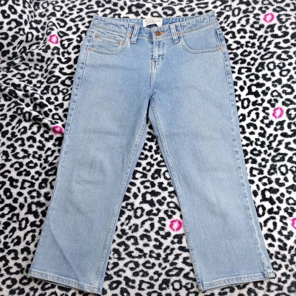 Levi's Stretch Cotton Cropped Denim Jeans